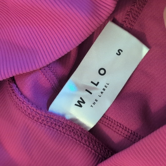 Willo Pink Athletic Workout Leggings Size Small - Picture 6 of 6